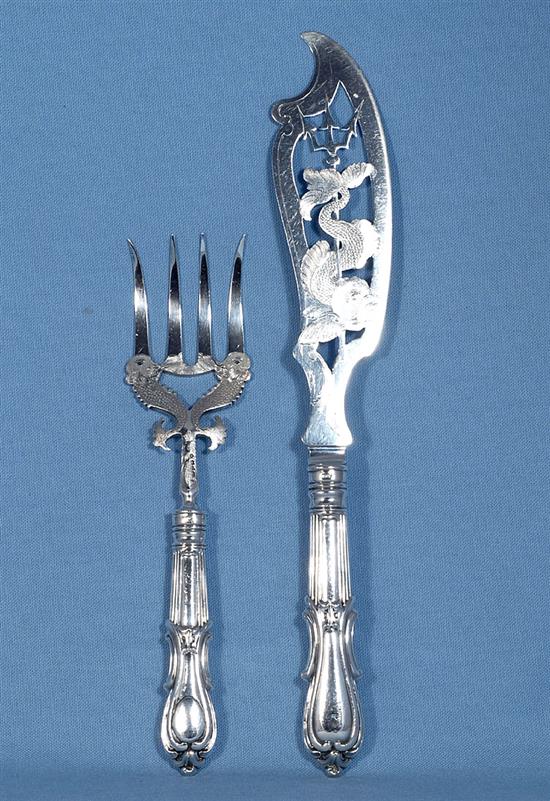 A pair of early Victorian silver fish servers, by Samuel Harwood, Knife 344mm.